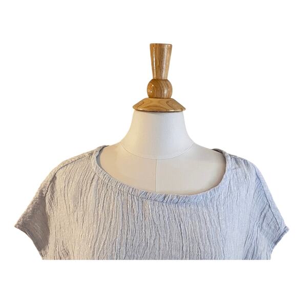 Tahari Baby Blue Short Sleeve Gauzy Textured 100% Linen Blouse, Size L - Picture 2 of 8
